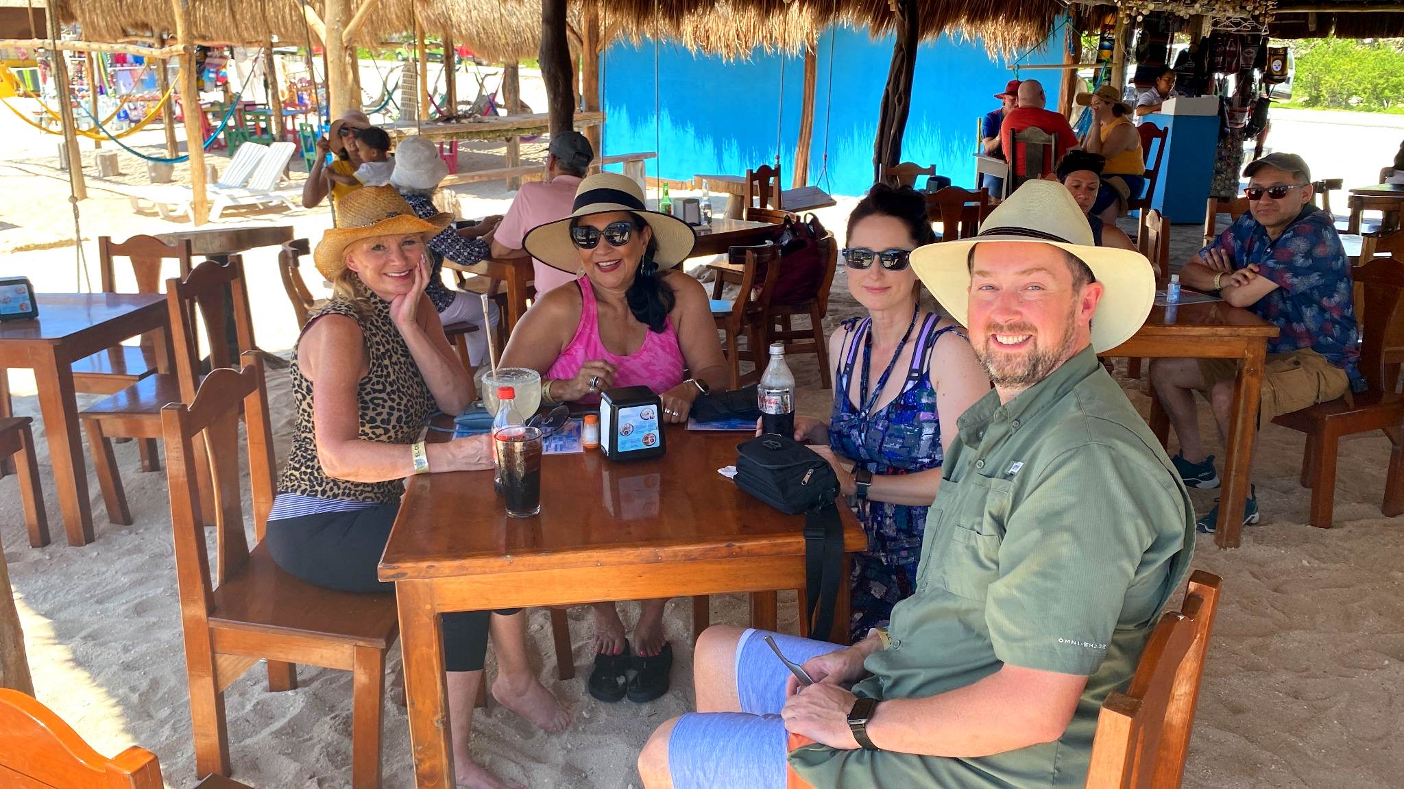 Mayan ruins and beach escape beach table optimized lightweight